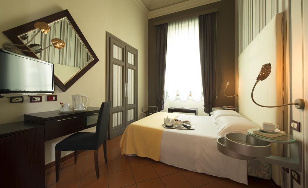 Hotel De La Pace, Sure Hotel Collection By Best Western Флоренция Екстериор снимка